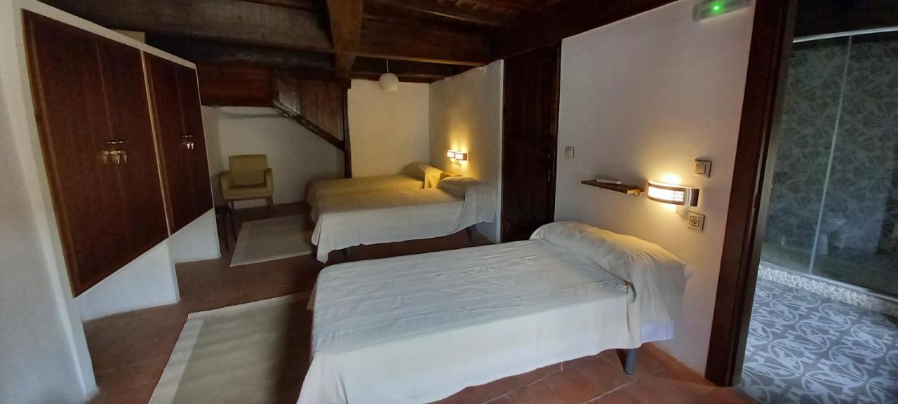 Albergue Turistico "San Blas" De Олива-де-Пласенсия Экстерьер фото